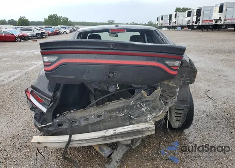 2019 Dodge Charger Police z USA, uszkodzony, nr VIN 2C3CDXAT4KH568340